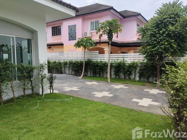 place photo 53