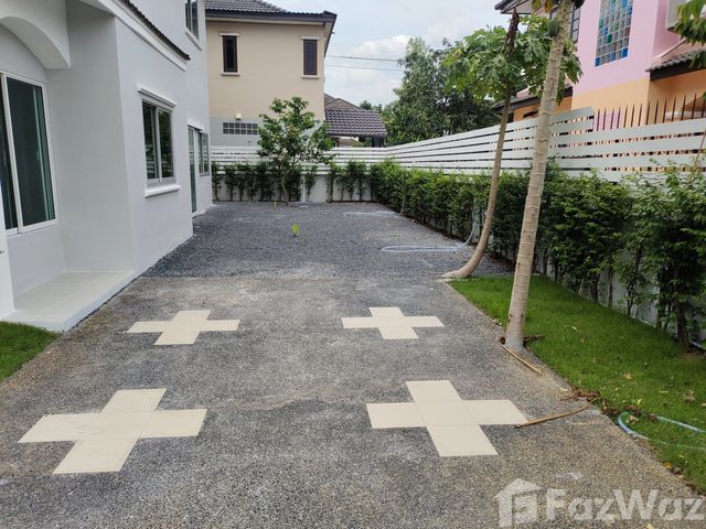 place photo 50