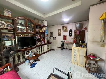 place photo 52