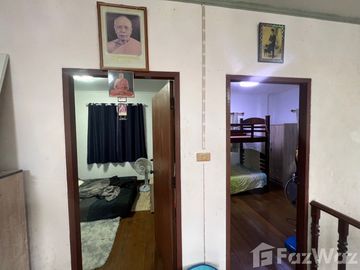 place photo 60