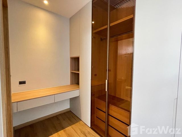 place photo 52