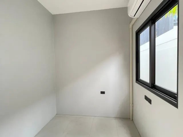 place photo 55