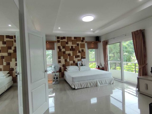 place photo 69