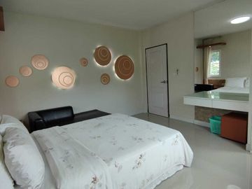 place photo 54