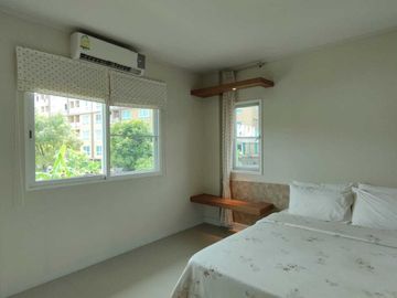 place photo 53