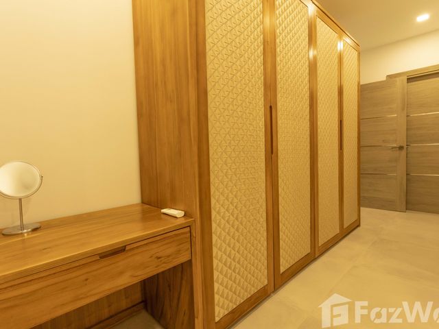 place photo 52