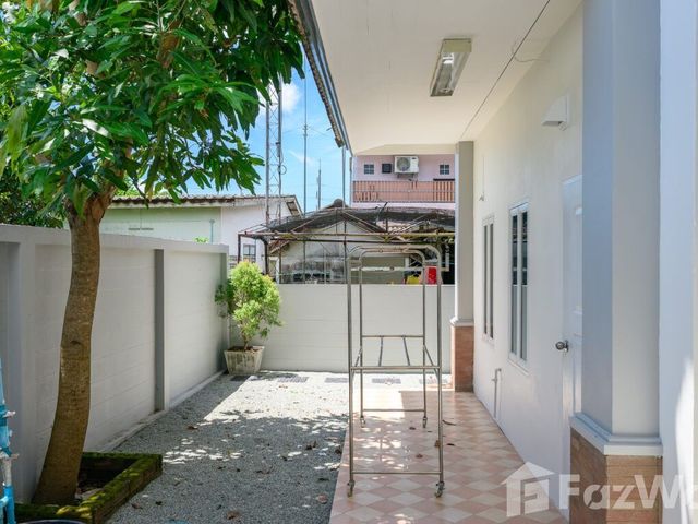 place photo 36