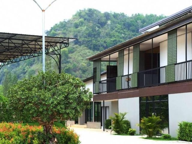 ขาย โรงแรม 20 ห้องนอน ใน ชะมาย, นครศรีธรรมราช