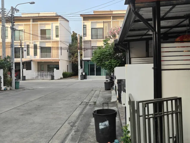 place photo 25