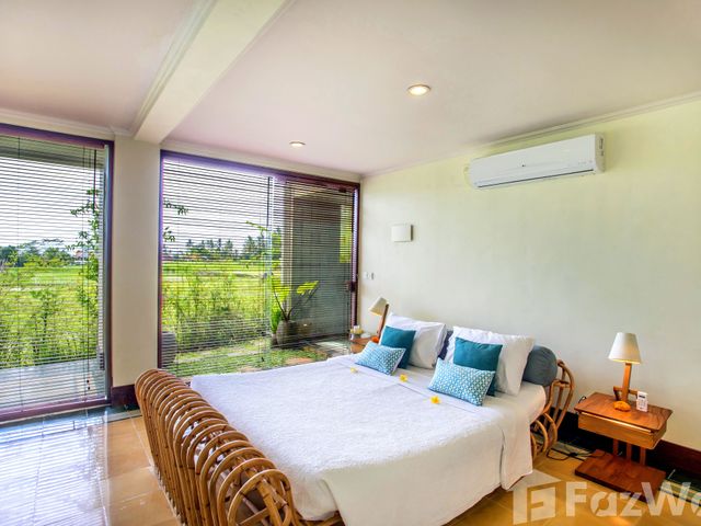 place photo 98