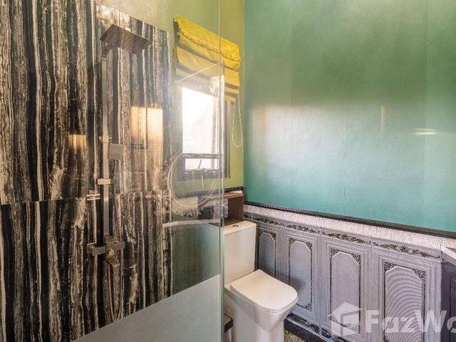 place photo 48