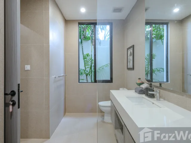 place photo 45
