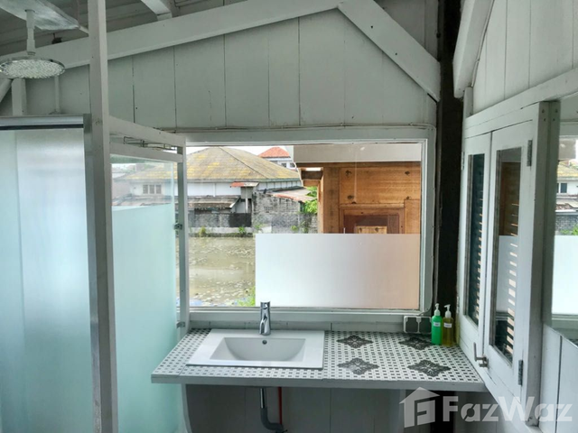 place photo 58