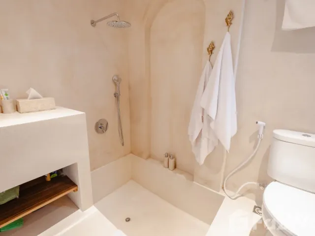 place photo 49