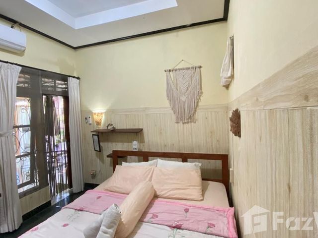 place photo 110