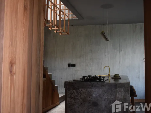 place photo 48