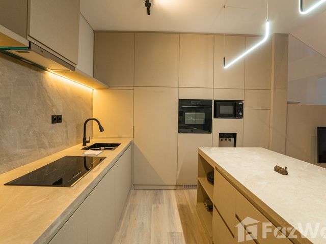place photo 76