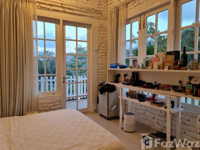 place photo 37