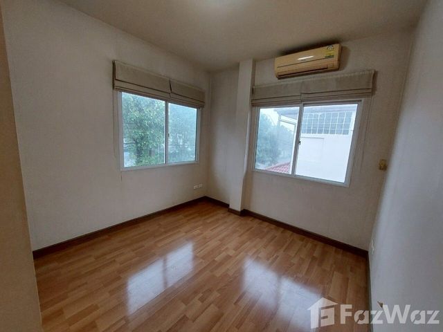 place photo 48