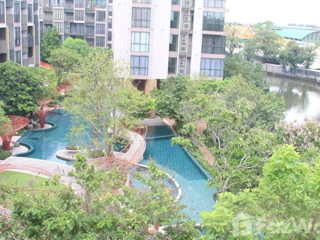 place photo 49