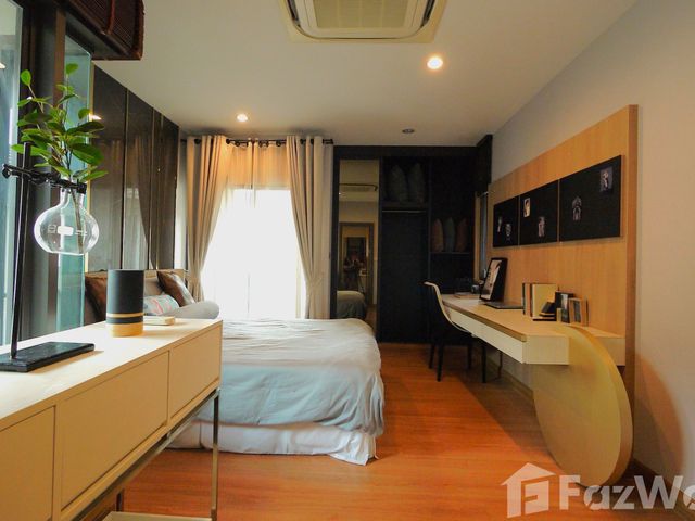 place photo 81