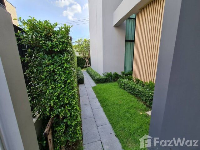 place photo 51