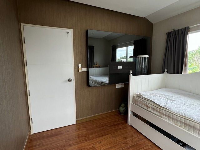 place photo 45