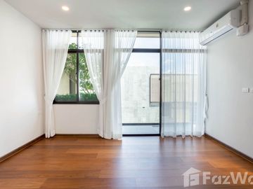 place photo 54