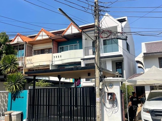 place photo 39