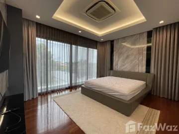 place photo 99