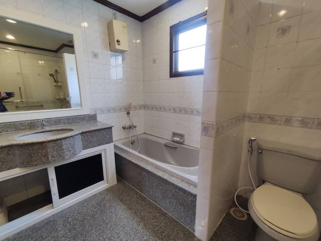 place photo 35