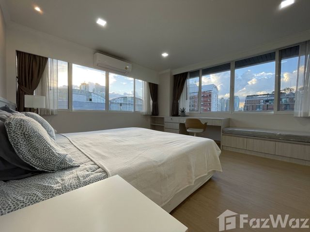 place photo 37