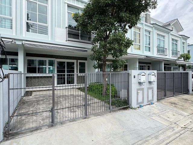 place photo 22
