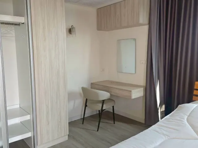 place photo 16