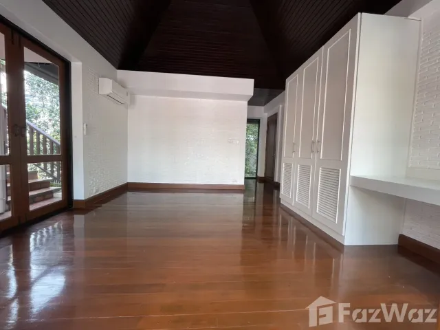 place photo 49