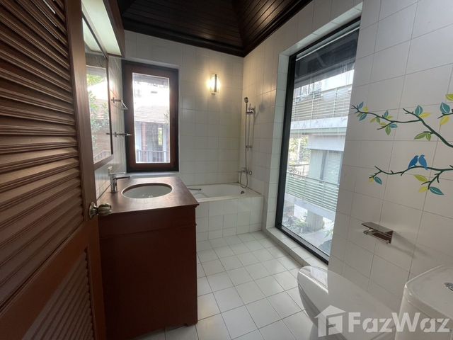 place photo 51