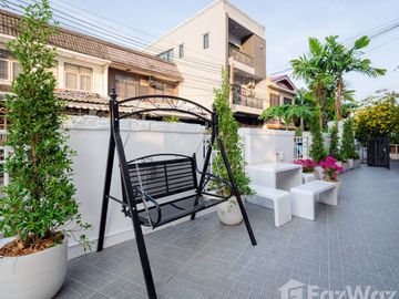 place photo 71