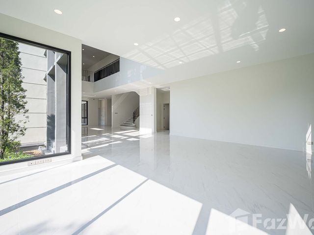 place photo 49