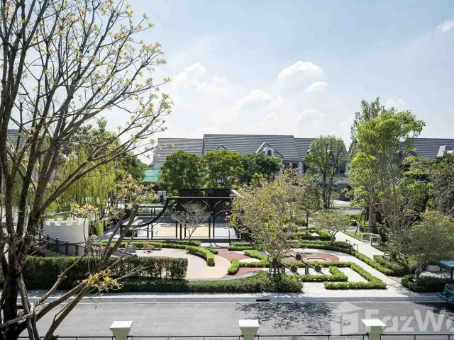 place photo 43