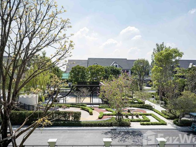 place photo 43
