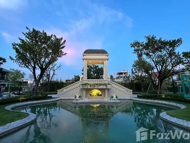 place photo 29