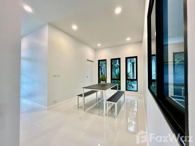 place photo 47