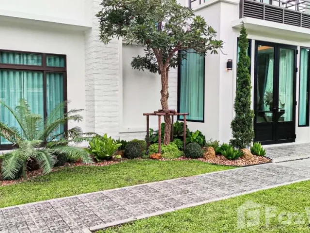 place photo 37