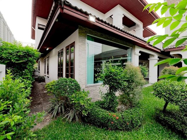 place photo 65