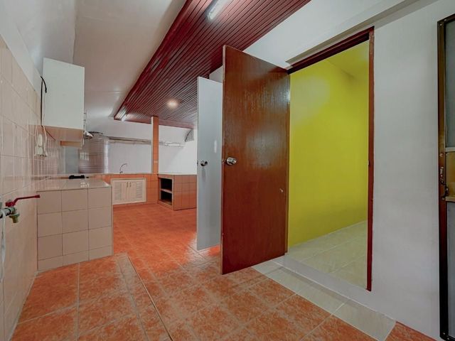place photo 53