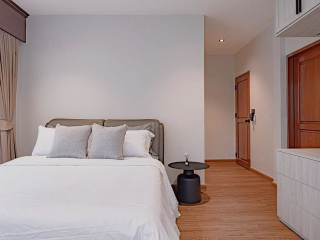place photo 72