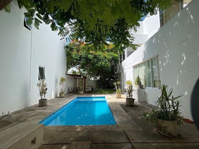 place photo 32
