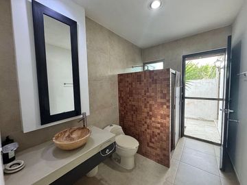 place photo 39