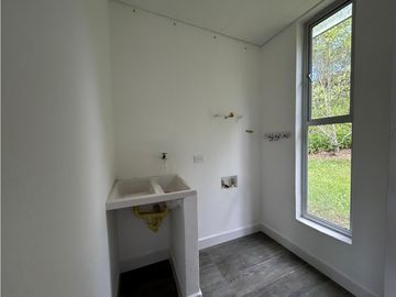place photo 49