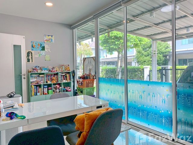place photo 45